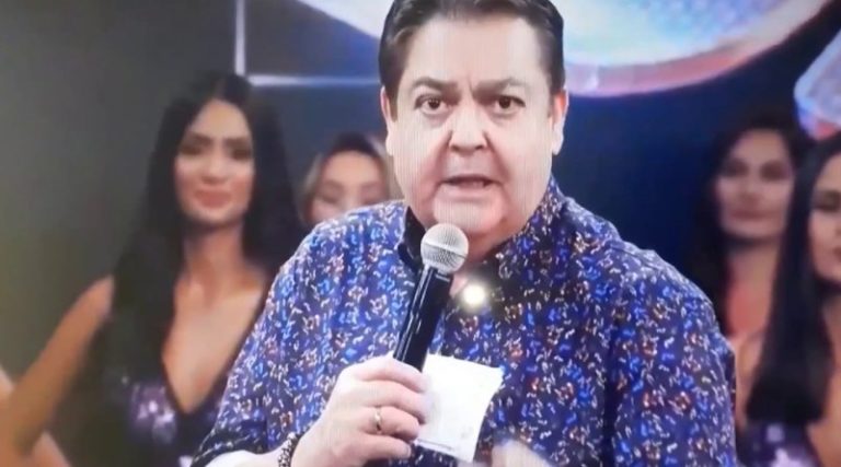 POSSO CRITICAR O GOVERNO? Bernardo P. Kuster