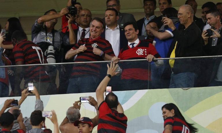 Dia de muito, véspera de pouco!