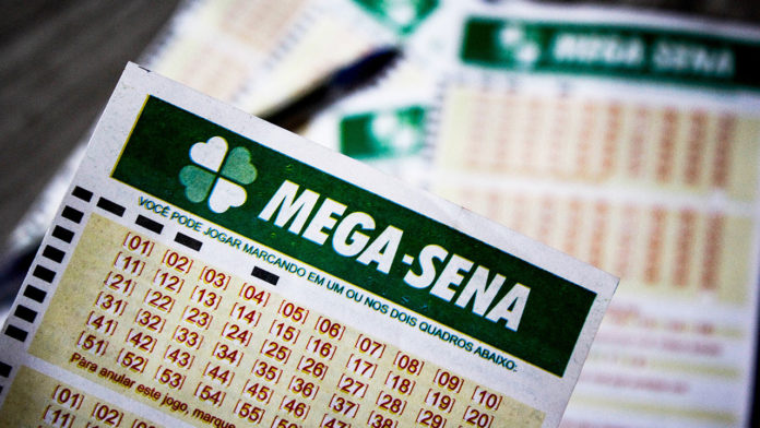 Mega da Virada: premiados pagaram cota de R$ 200, diz dono de lotérica