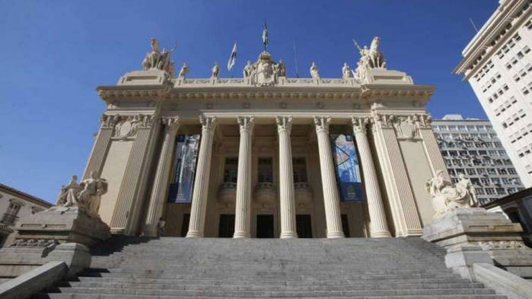 Alerj decide soltar cinco deputados estaduais presos pela Lava Jato