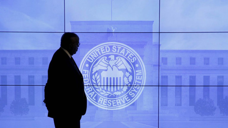 Fed corta taxa de juros dos Estados Unidos a quase zero