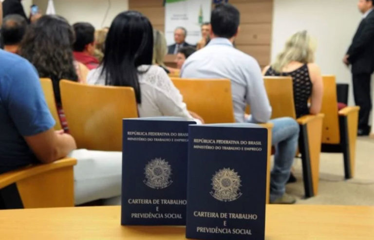 Sem trabalho: 70% dos concurseiros desempregados não conseguem ocupação