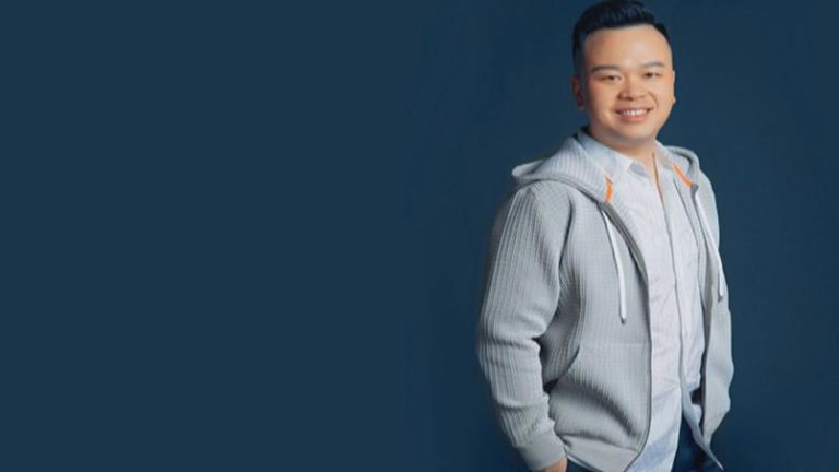 Chinês que preparava série para a Netflix sobre líder comunista morre envenenado