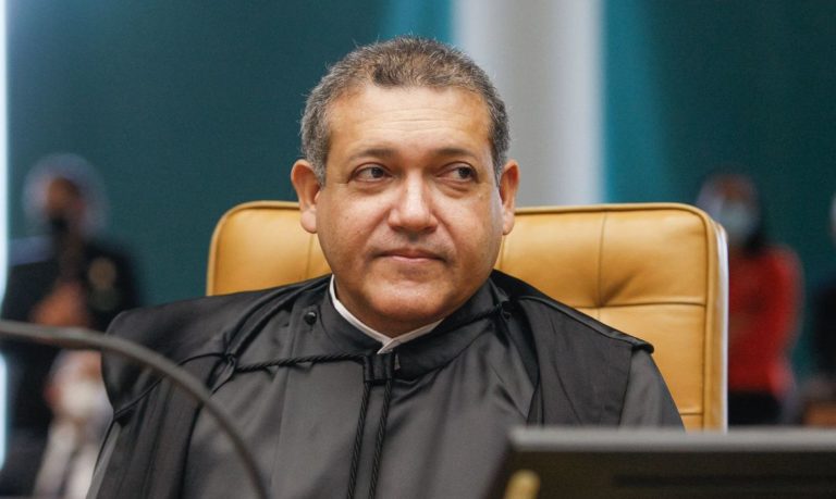 Kassio Nunes libera celebrações religiosas presenciais