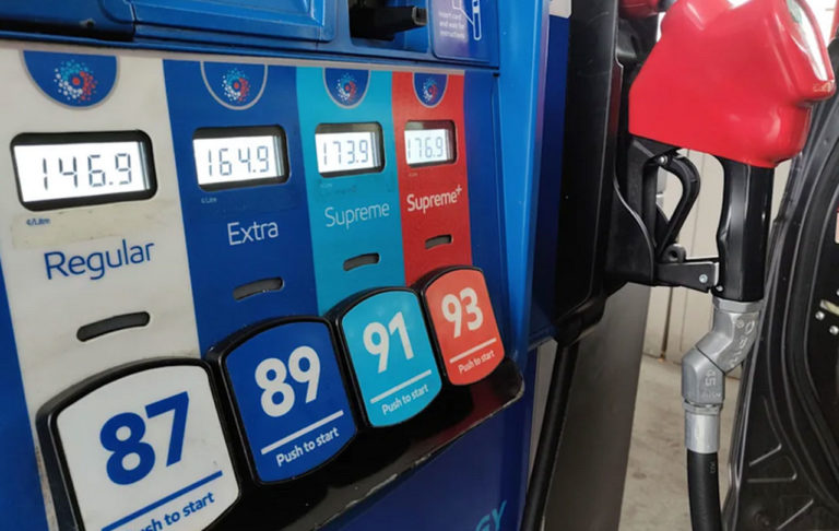 Preço da gasolina nos EUA chega a R$ 11 o litro