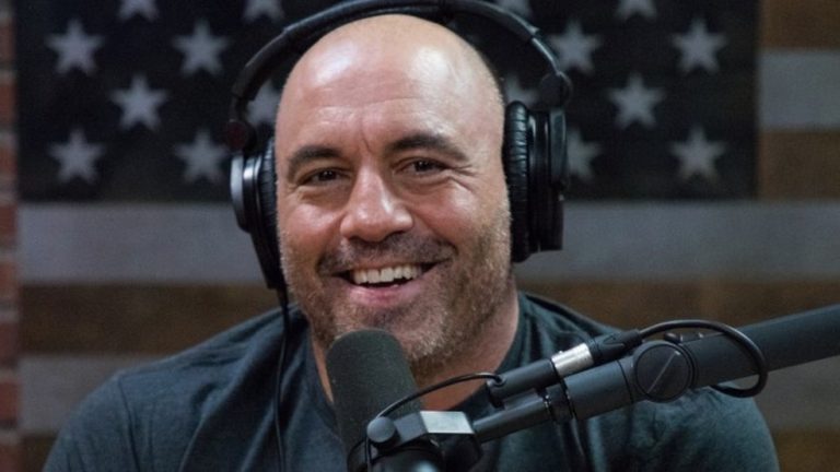 Rumble oferece US$ 100 milhões para ter podcast de Joe Rogan