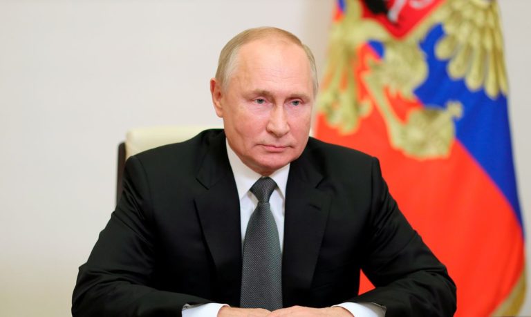 Putin anuncia ação militar na Ucrânia