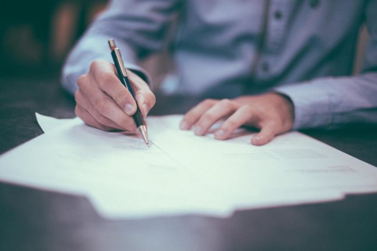 Pela 1ª vez na história, reconhecimento de firma é feito digitalmente no Brasil