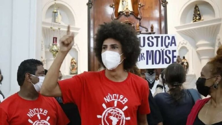 Vereador Renato Freitas perde mandato na Câmara de Curitiba por quebra de decoro