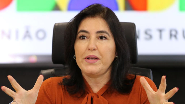 É mais fácil aumentar arrecadação do que cortar despesa, diz Tebet