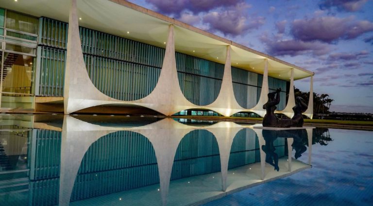 Presidência encontra móveis que haviam “sumido” do Palácio da Alvorada