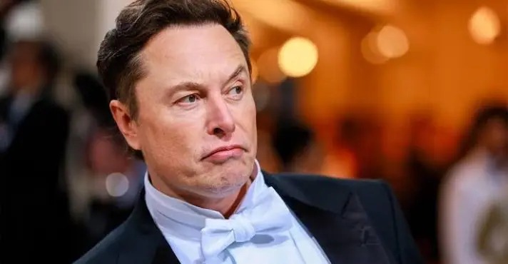 Governo manda Anatel investigar Starlink após críticas de Elon Musk