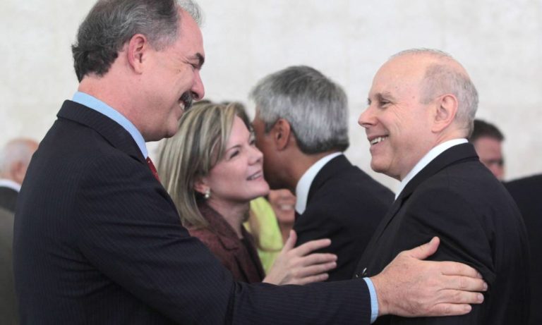 Seis meses de agonia